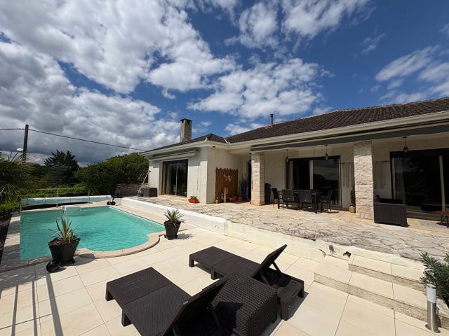 Maison d'exception centre ville, piscine, vue