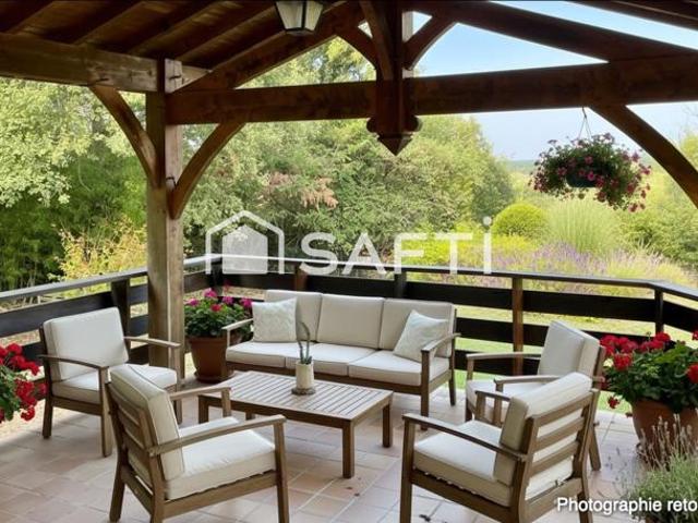 Maison d'exception de 103 m² – Charme, espace et potentiel sur 7400 m² de terrain arboré !