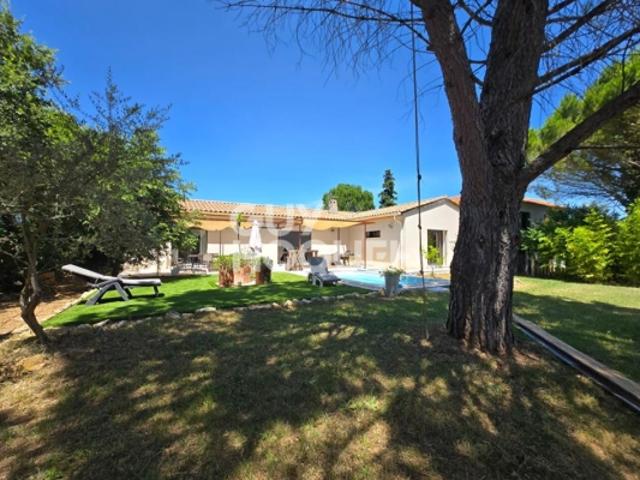 Maison d'exception de plain pied à vendre à Connaux