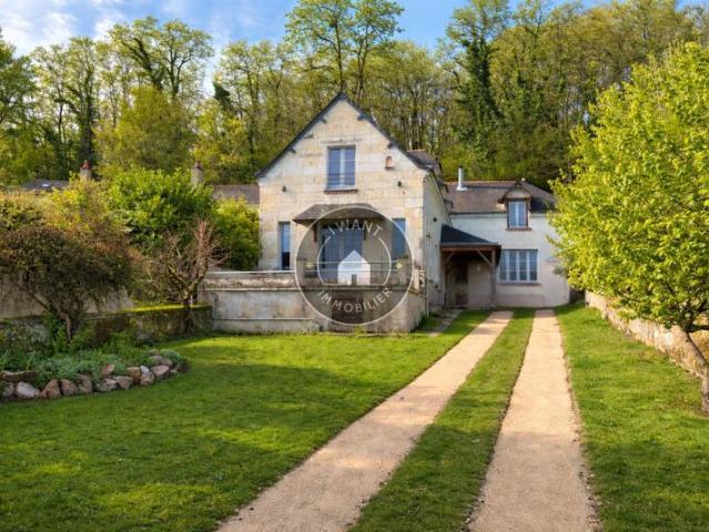 Maison d'exception en bord de Loire Rénovation haut de gam