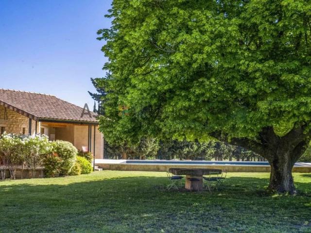 Maison D'exception, Lumiere Et Vue Alpilles 278m² Saint Rémy de Provence