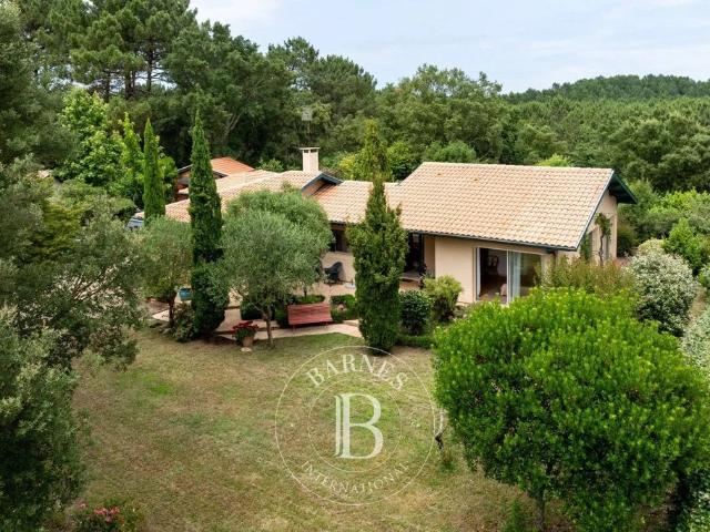 Maison de 3 chambres de luxe en vente à Hossegor, France