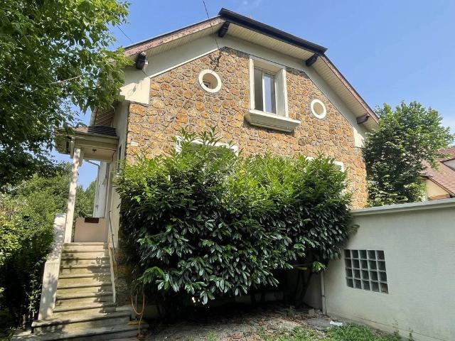 Maison de 3 chambres de luxe en vente à Le Raincy, Île de France