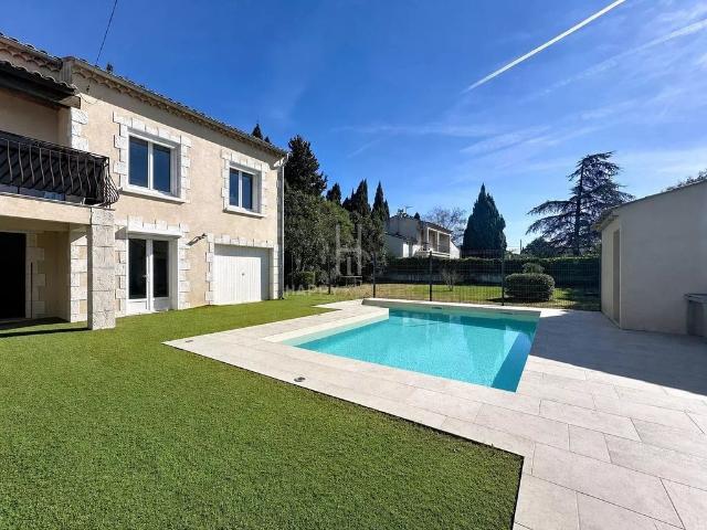 Maison de 3 chambres de luxe en vente à Mouriès, Provence Alpes Côte d'Azur