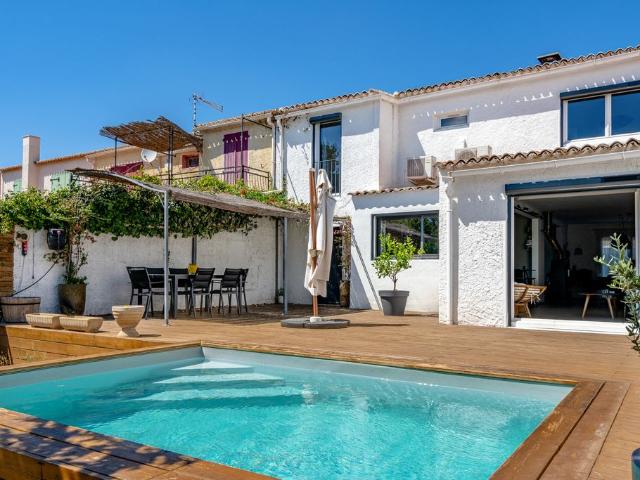 Maison de 3 chambres de luxe en vente à Marseille, Provence Alpes Côte d'Azur