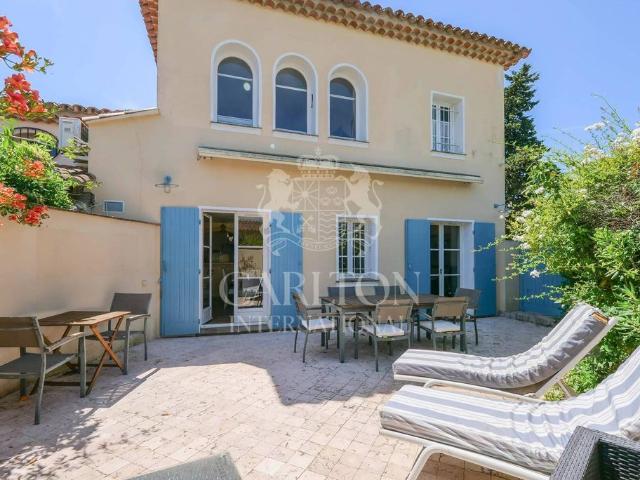 Maison de 3 chambres de luxe en vente à Saint Tropez, Provence Alpes Côte d'Azur