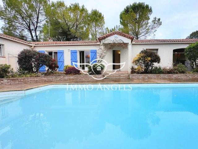 Maison de 3 chambres de luxe en vente à Sussargues, Occitanie