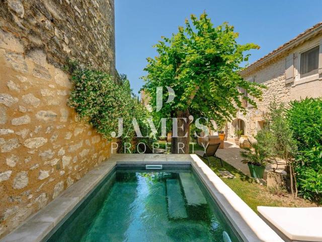 Maison de 3 chambres de luxe en vente à Paradou, France