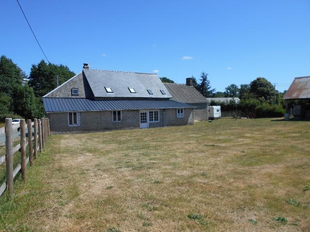 Maison de 3 chambres et grand jardin 162m² Lignières Orgères