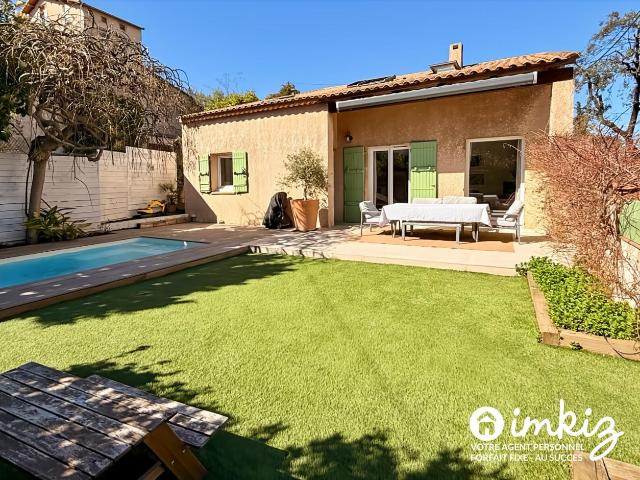 Maison de 3 chambres + piscine + garage