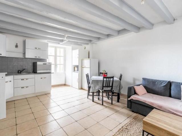 Maison de ville Lion d'Angers 2 chambres 64 m² au sol