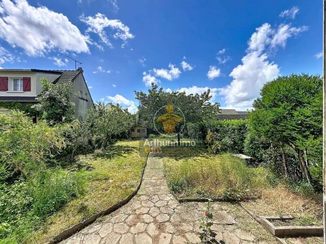 Maison de 3 pièces de luxe en vente à Vitry sur Seine, France