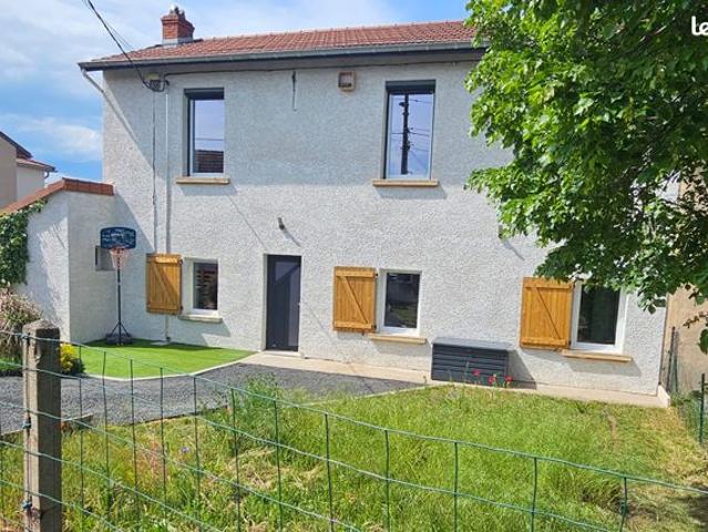 Maison de 105 m² hab avec 5 chambres sur 310 m² de terrain