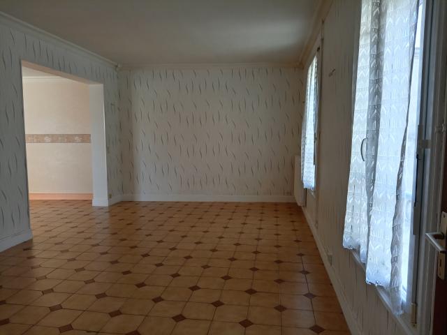 Maison de 105m2 à louer à MAGENTA
