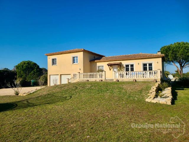 Maison de 106m2 avec garage double PONT SAINT ESPRIT