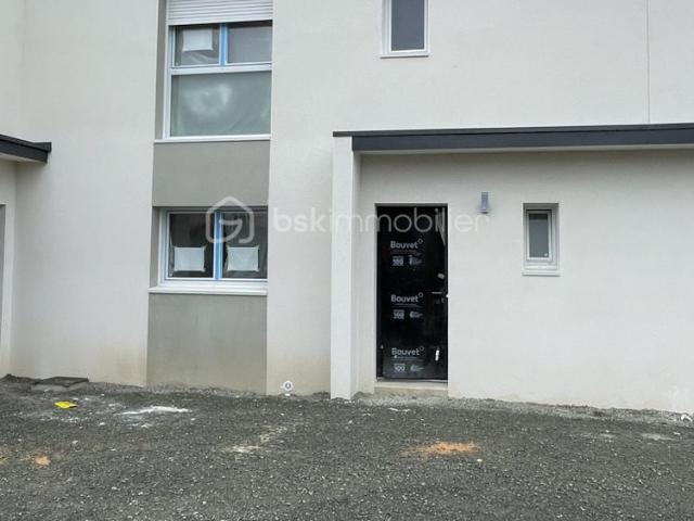 Maison de 100,07 m² à Les Ponts De Ce