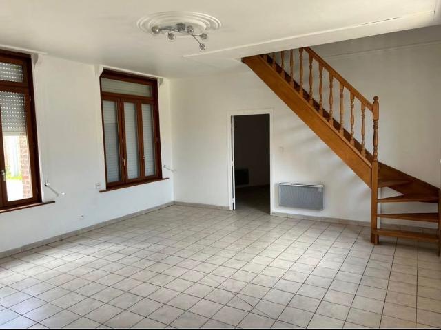 Maison de 100m2 à louer sur Bours