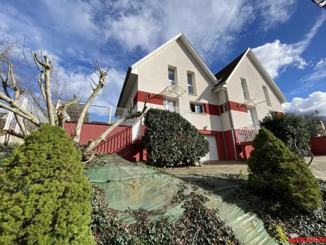 Maison de 100m² avec garage et terrasse sur les hauteurs de Hégenheim