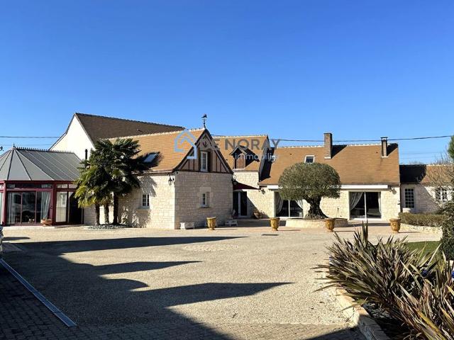 Maison de 10 pièces de luxe en vente à Amboise, Centre