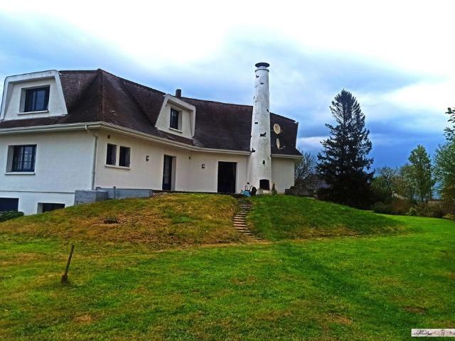 Maison de 10 pièces de luxe en vente à Cappelle Brouck, France