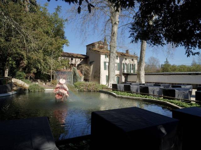 Maison de 10 pièces de luxe en vente à Carnoules, France