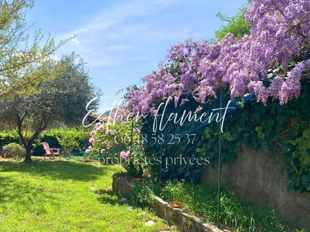 Maison de 10 pièces de luxe en vente à Saint Hippolyte du Fort, Occitanie