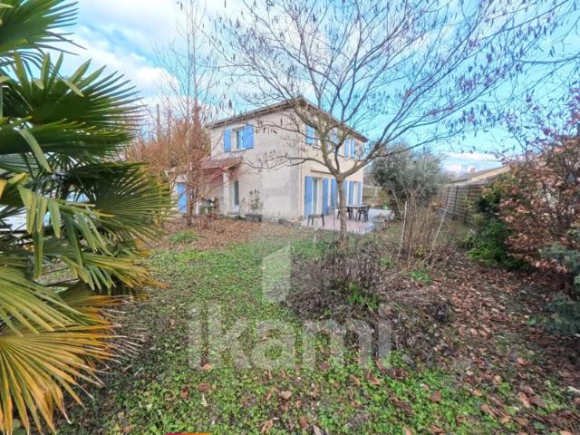Maison de 117 m2 avec terrasse et garage à Saint Nazaire en
