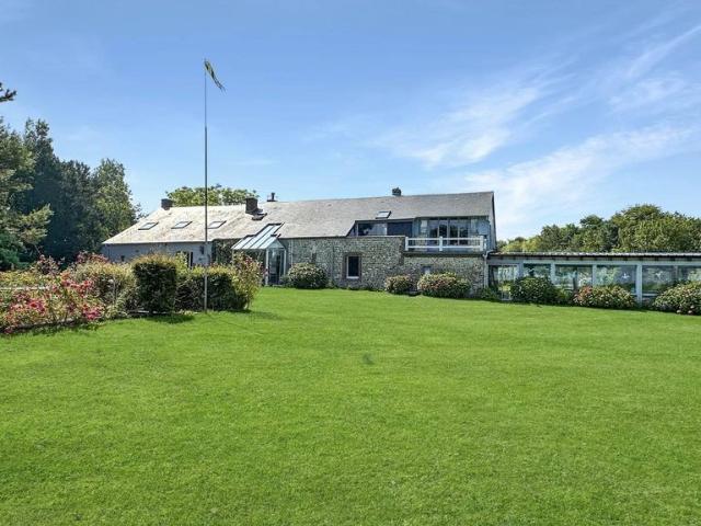 Maison de 11 pièces de luxe en vente à Fécamp, France