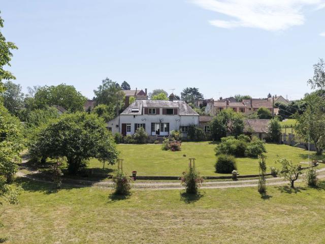 Maison de 11 pièces de luxe en vente à Jouars Pontchartrain, France