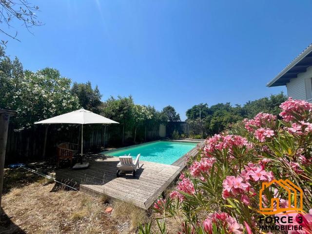 Maison de 11 pièces de luxe en vente à Mimizan, Nouvelle Aquitaine