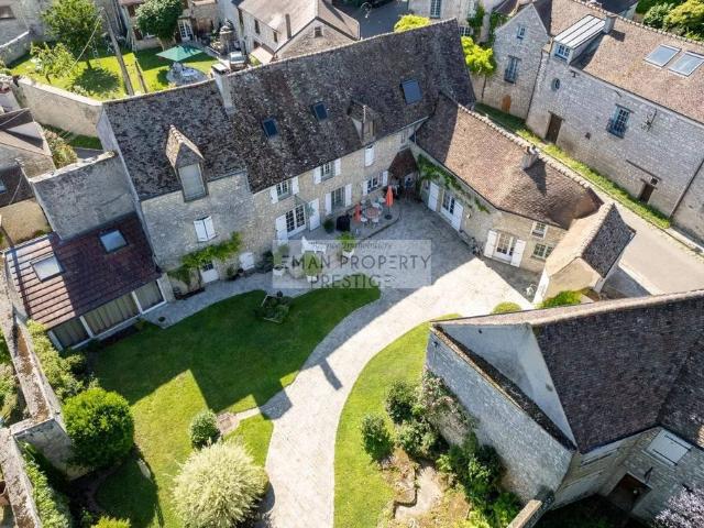 Maison de prestige de 305 m2 en vente Montainville, France