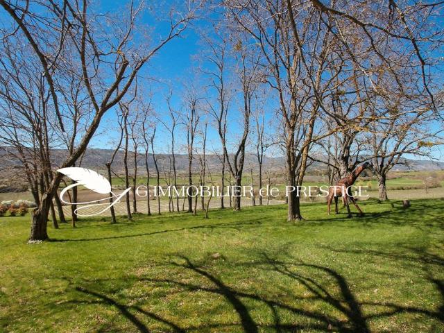 Maison de 11 pièces de luxe en vente à Sault, Provence Alpes Côte d'Azur