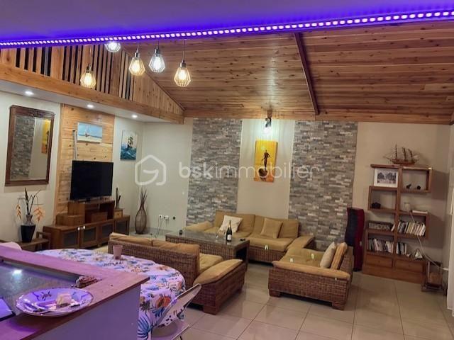 Maison de 126 m² à L'etang Sale