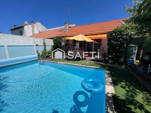 Maison de 127m2 à Cauderan Primrose avec garage et piscine