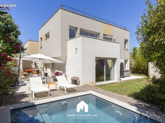 Maison de 120 m2 T4 avec piscine et Jardin