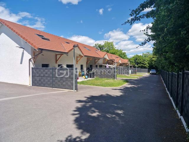 Maison de 120,70 m² à La Tour Du Pin