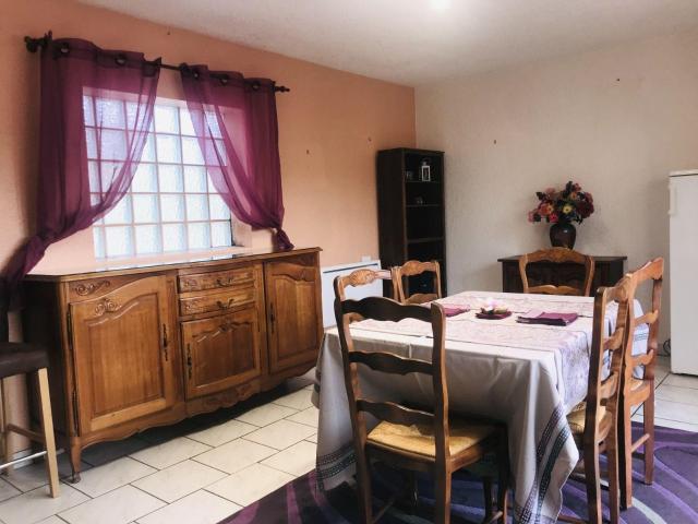 Maison de 120m2, 5 pièces avec terrasse et garage