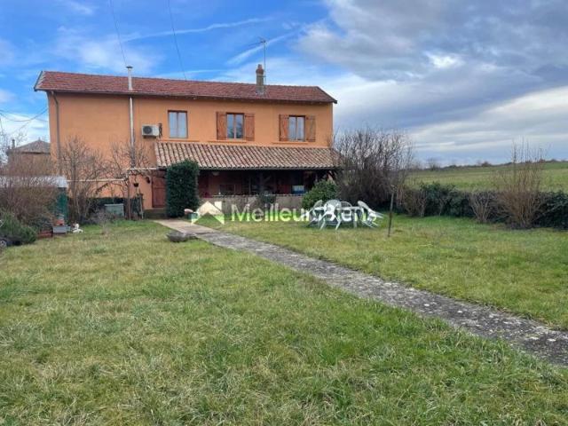 Maison de 120m² à Denicé
