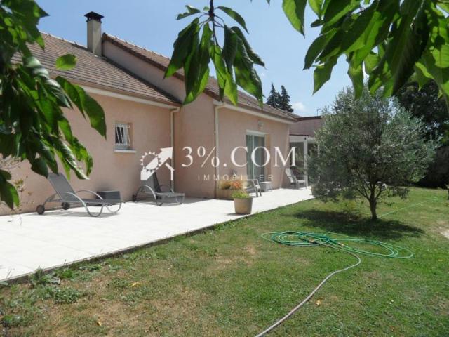 MAISON DE 122M2 SUR PARCELLE DE 1637M2