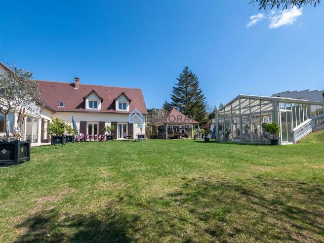 Maison de 12 pièces de luxe en vente à Loches, Centre