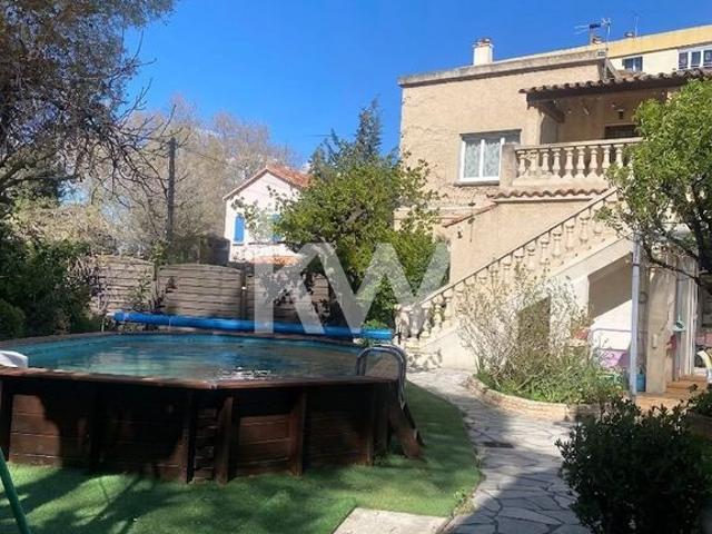 Maison de 12 pièces de luxe en vente à Marseille, Provence Alpes Côte d'Azur