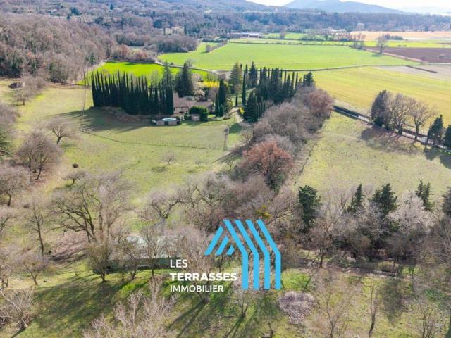 Maison de 12 pièces de luxe en vente à Mirmande, France