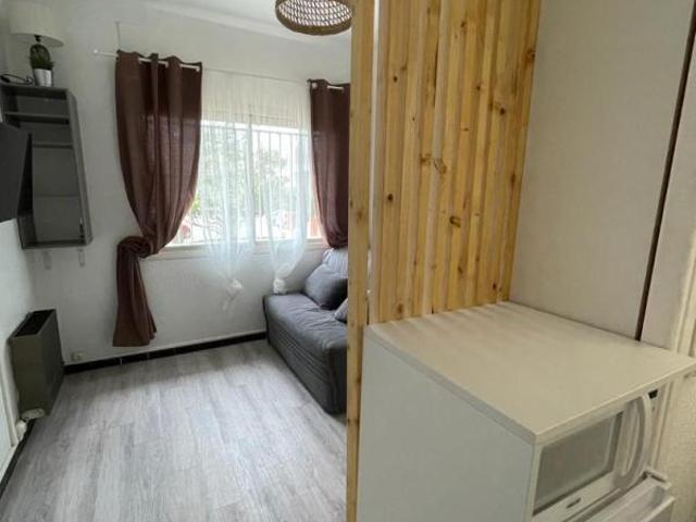 Maison de 12m2