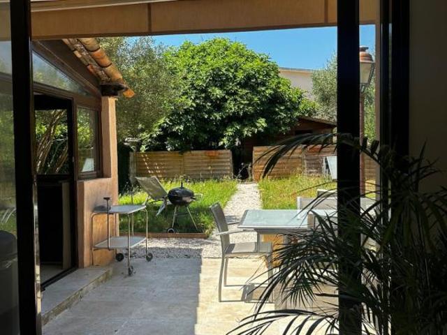Maison de 12m2