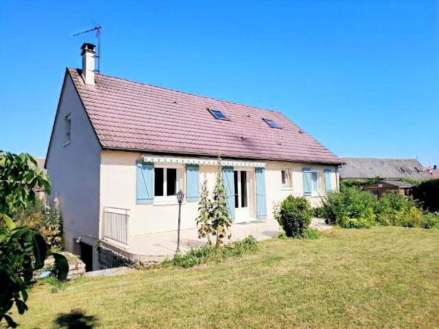 Maison de 136 m²sur sous sol avec 5 chambres