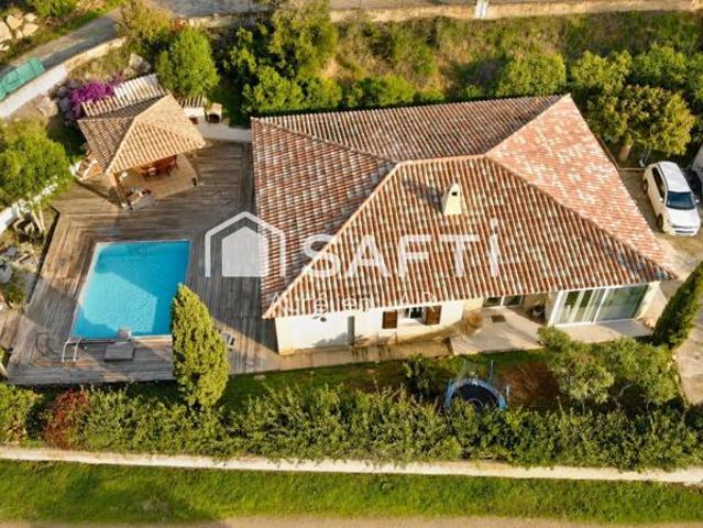 Maison de 138m2 avec piscine et jaccuzi