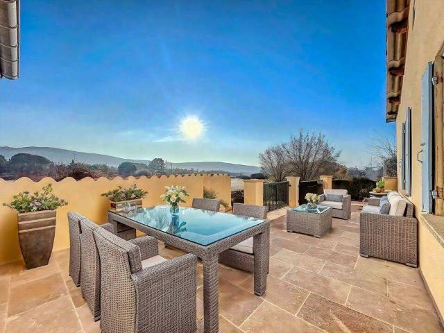 Maison de 130m² sur un terrain de 435m² à AUBENAS