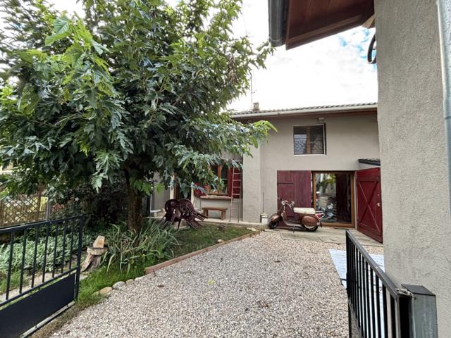 Maison de 131 m2 3 chambres, mezzanine Garage, jardin &