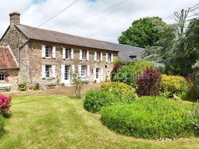 Maison de 145m2 avec parc paysager
