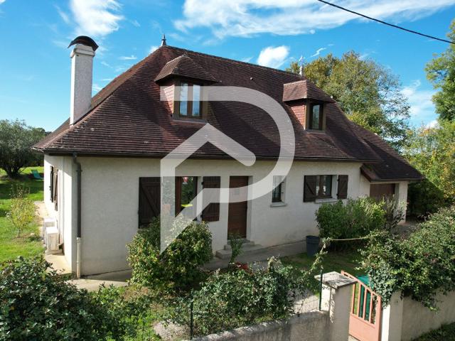 Maison de 140 m² sur un terrain de 835 m². 140m² Arthez de Béarn